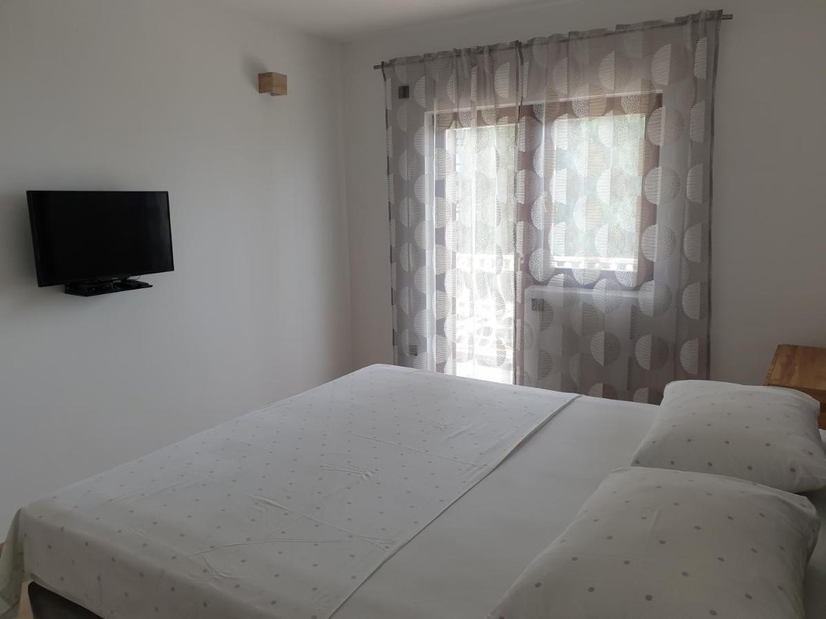 Apartments Gabi 오미스 외부 사진