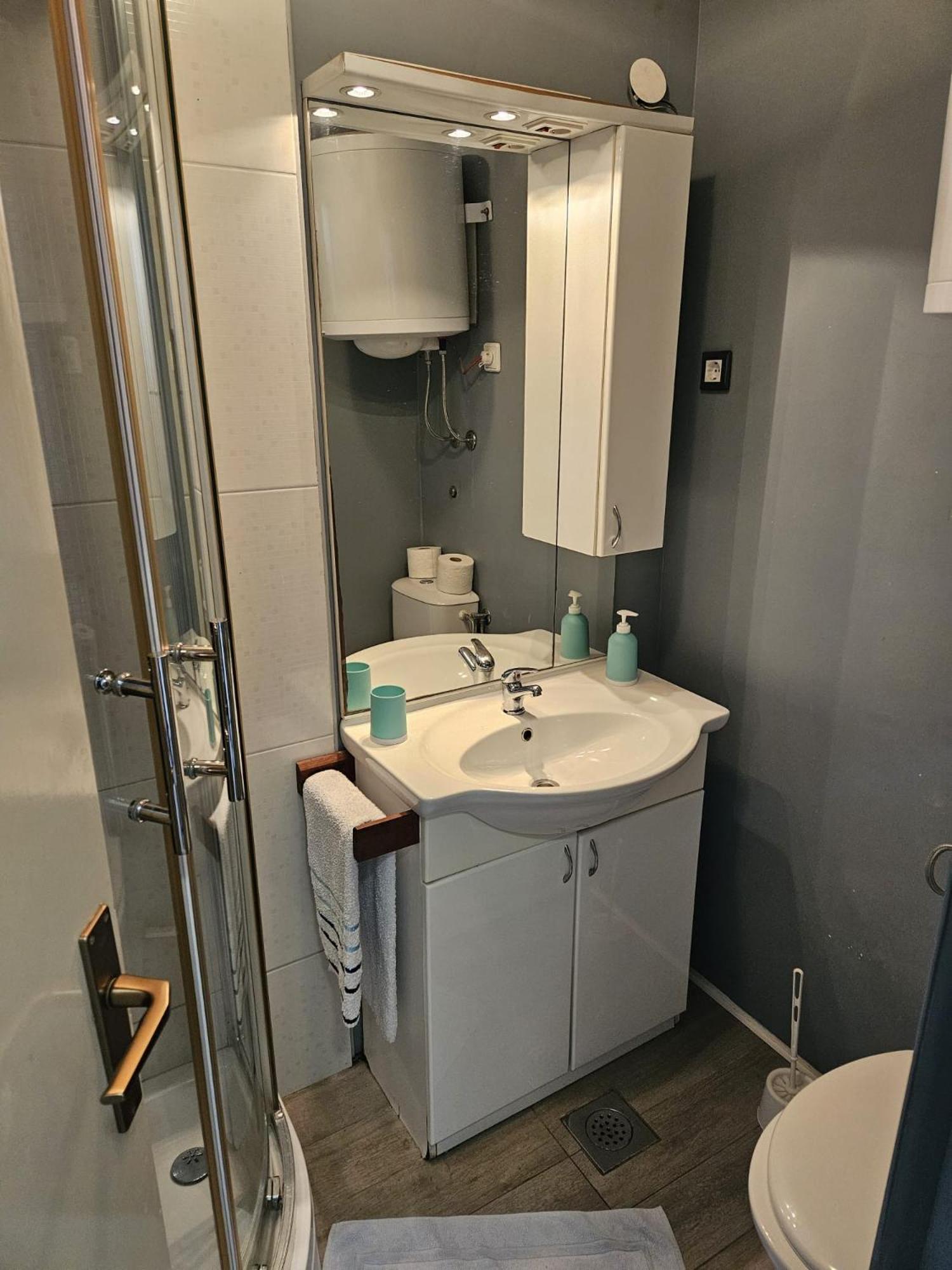 Apartments Gabi 오미스 외부 사진