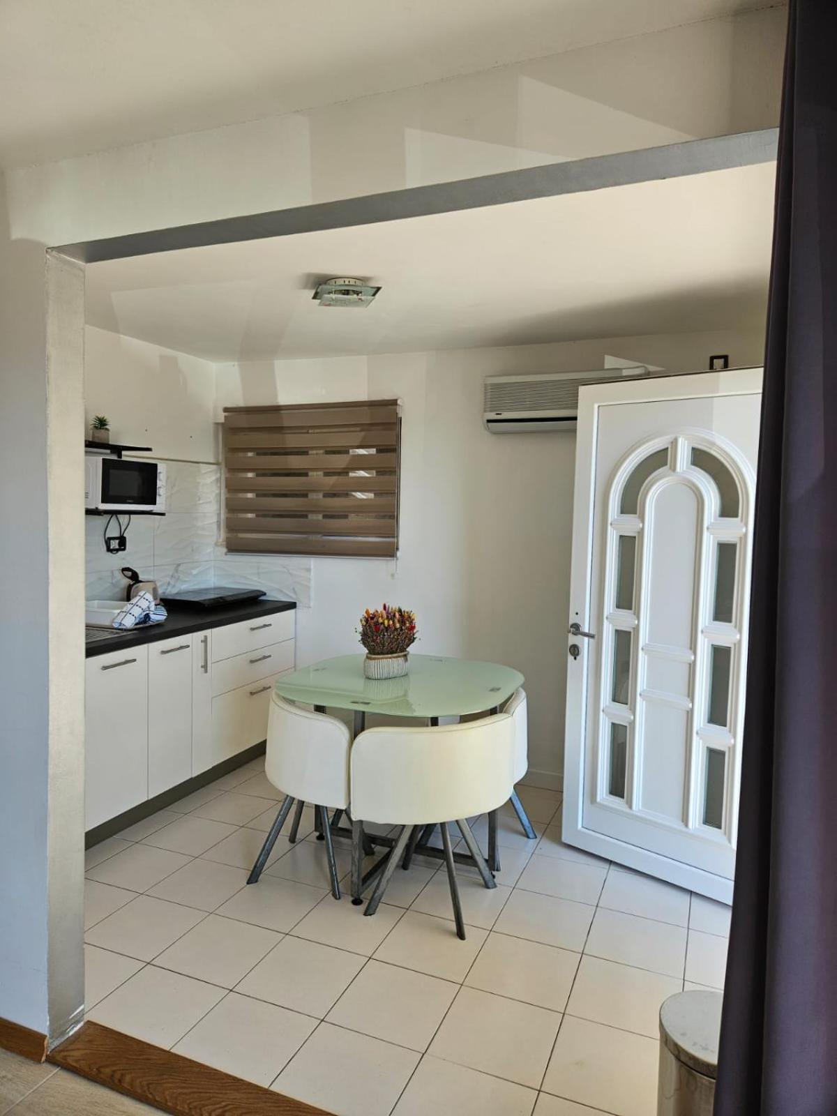 Apartments Gabi 오미스 외부 사진